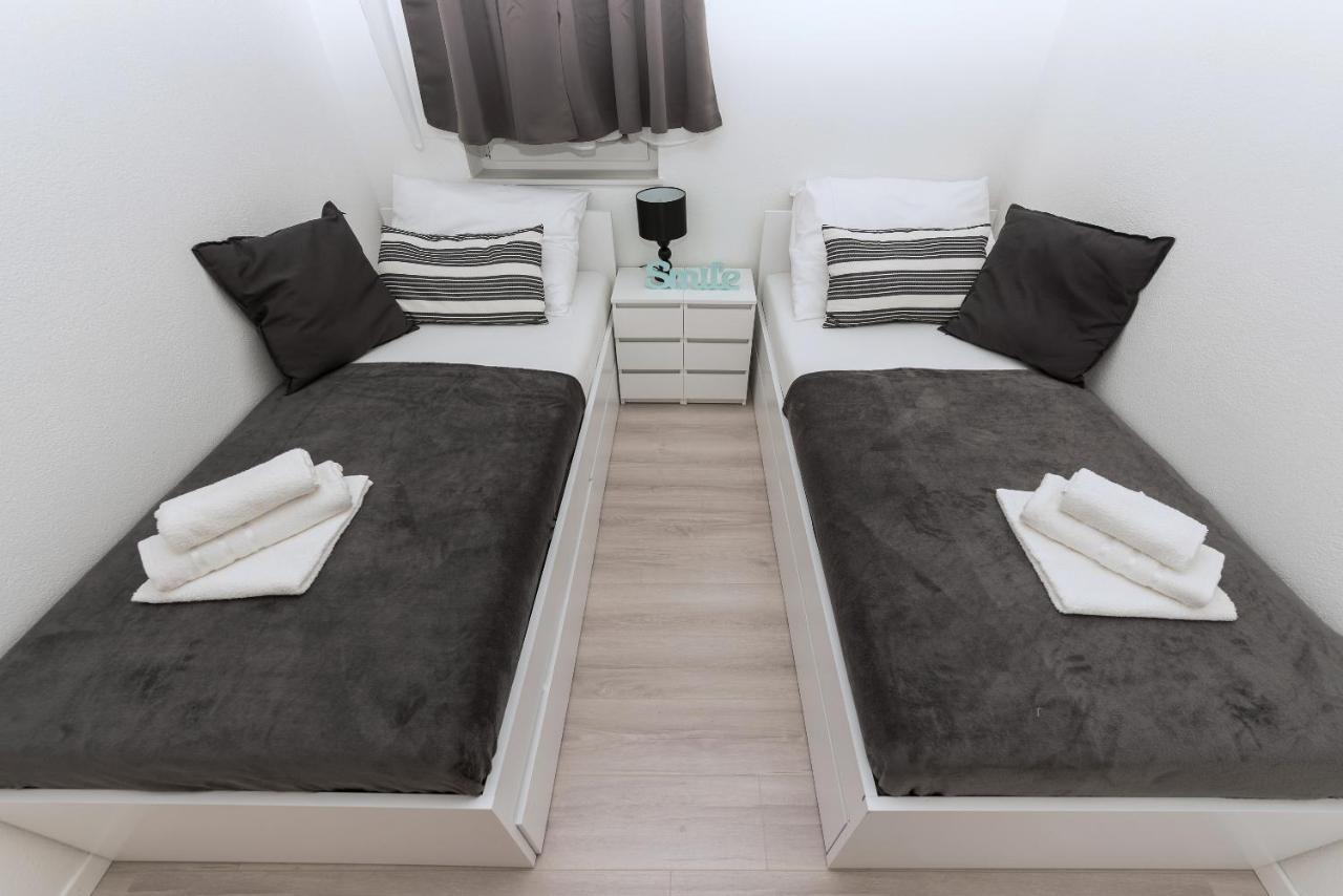 Apartment Sole Mio -Sea View Makarska Kültér fotó