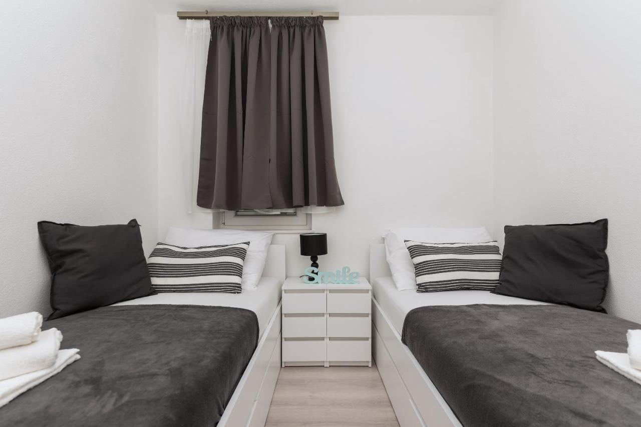 Apartment Sole Mio -Sea View Makarska Kültér fotó